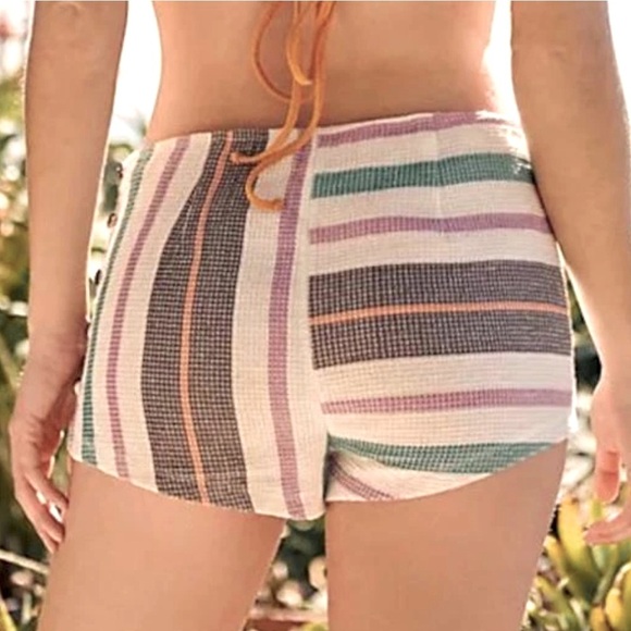 Free People Endless Summer Soleil Time Shorts Medium Kauai Combo Stripes NWOT - Picture 2 of 16